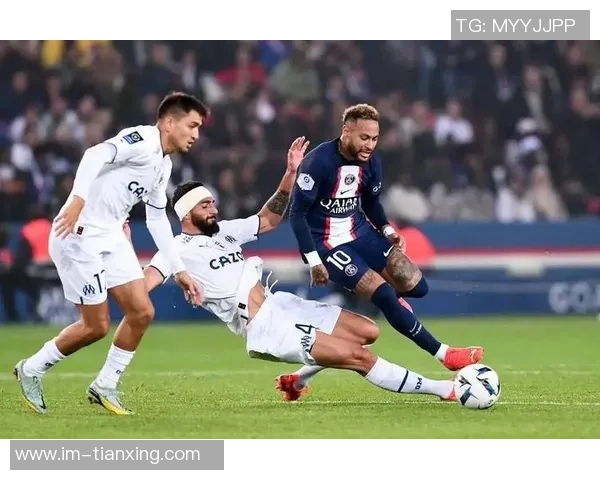 巴黎圣日耳曼状态下滑本赛季法甲已遭遇两场失利与往年形成鲜明对比